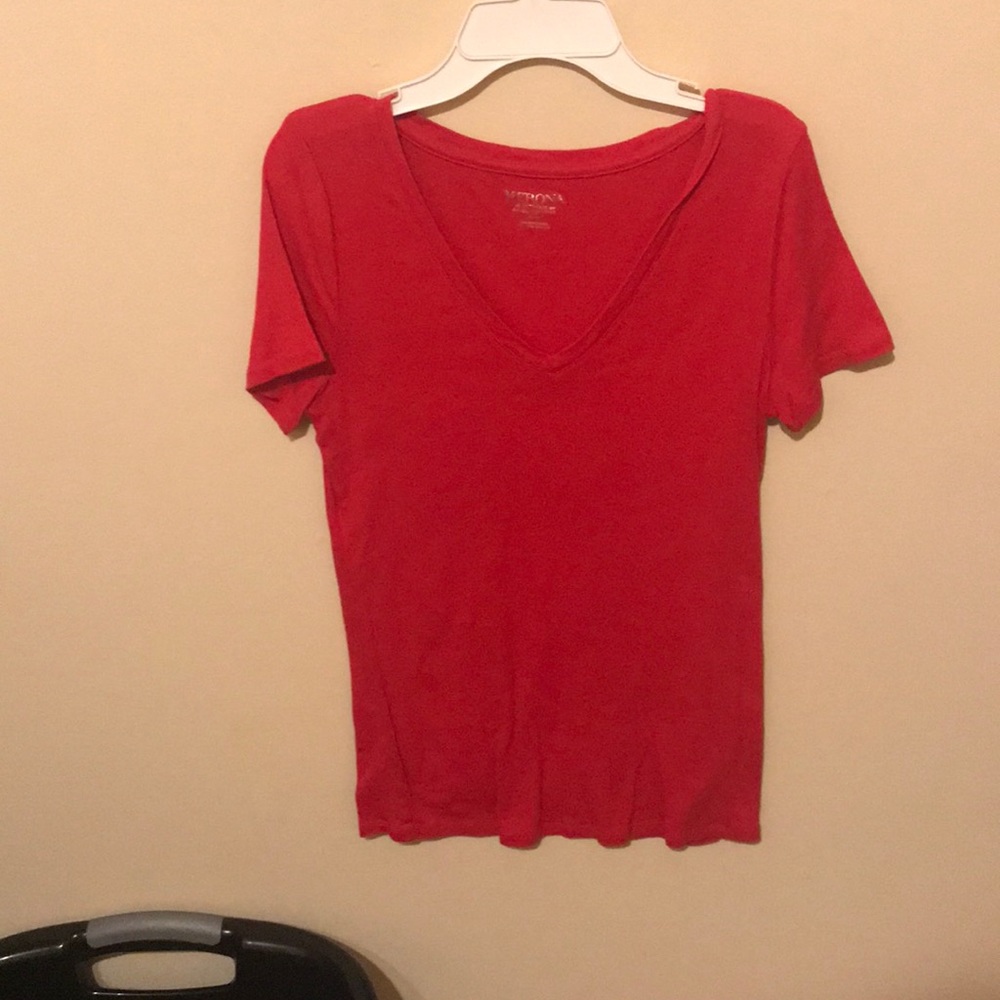 V neck t shirt